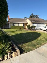 5306 Willow View Dr in Camarillo, CA - Building Photo