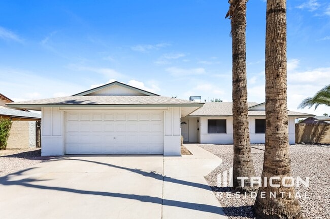 3310 W Acoma Dr