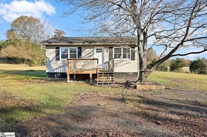 731 Winding Creek Rd in Liberty, SC - Building Photo