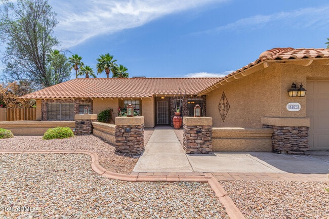 property at 6073 E Beck Ln