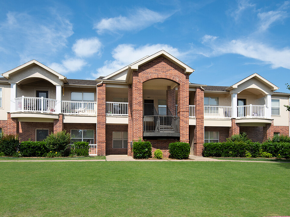 The Links at Texarkana in Texarkana, AR - Building Photo