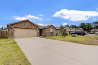 25465 Black Spruce Dr in Cleveland, TX - Foto de edificio - Building Photo