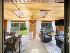 7310 N Fox Point Dr in Spokane, WA - Building Photo - Building Photo