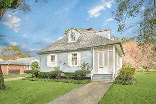 523 Turquoise St in New Orleans, LA - Building Photo