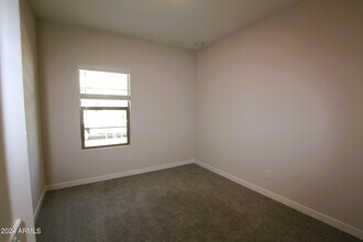 7818 N 79th Ave in Glendale, AZ - Building Photo - Building Photo