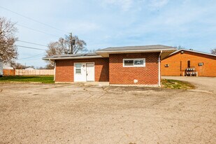 4609 S Madison St in Muncie, IN - Building Photo