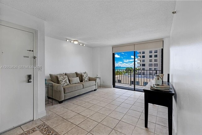 property at 2625 Collins Ave