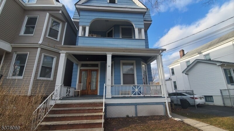 34 Olive St in Bloomfield, NJ - Building Photo