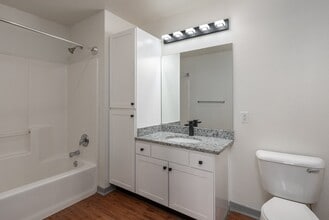 Lofts at Lafayette Square in St. Louis, MO - Foto de edificio - Building Photo