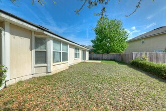 8614 Derry Dr in Jacksonville, FL - Building Photo - Building Photo