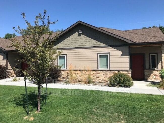 property at 2120 Rehberg Ln