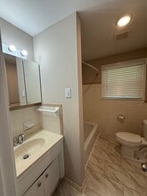 924 Oleander Dr in Gallatin, TN - Building Photo - Building Photo