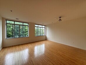 25 McWilliams Pl in Jersey City, NJ - Building Photo - Building Photo
