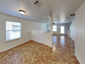 1805 Lost Maples Loop in Cedar Park, TX - Building Photo - Building Photo