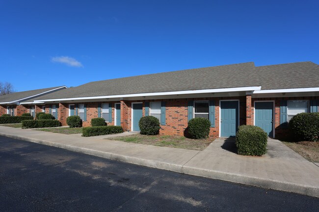 Hensley Square in Florence, AL - Foto de edificio - Building Photo