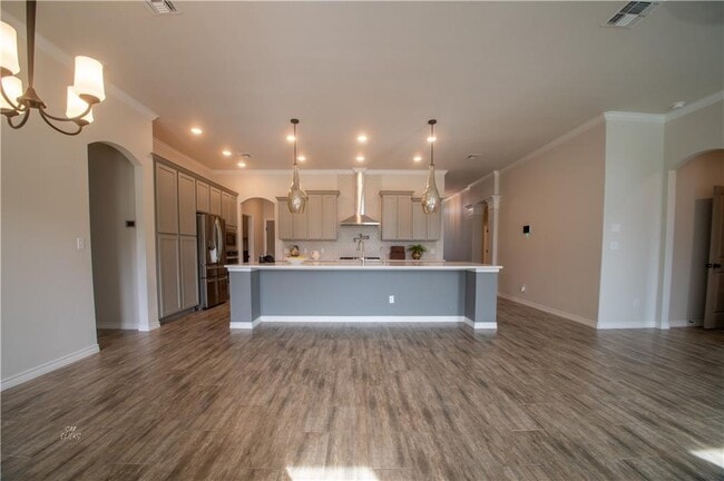 7905 Rancho Vista Blvd E in Corpus Christi, TX - Building Photo - Building Photo