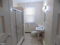 5231 MORRIS St photo'