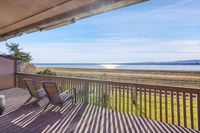 property at 7130 W Stetson Pl