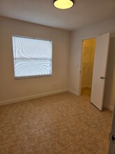 46 Aaron Cir in Ormond Beach, FL - Building Photo - Building Photo