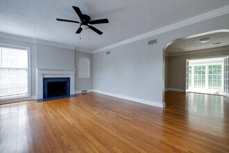2056 Jackson Ave in Memphis, TN - Building Photo - Building Photo