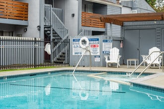 Stony Brook in Santa Rosa, CA - Building Photo - Building Photo