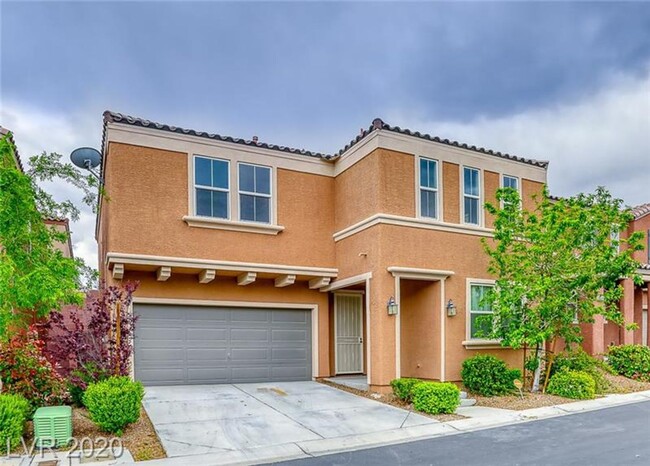 property at 10565 Griffin Ave