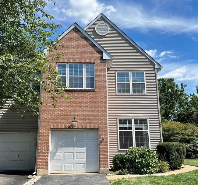 138 Bishops Gate Ln in Doylestown, PA - Building Photo - Building Photo