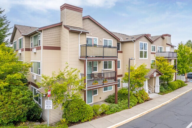 The Crossings in Beaverton, OR - Building Photo - Building Photo