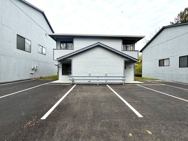 4463-4463 SW Garden Home Rd in Portland, OR - Building Photo - Building Photo
