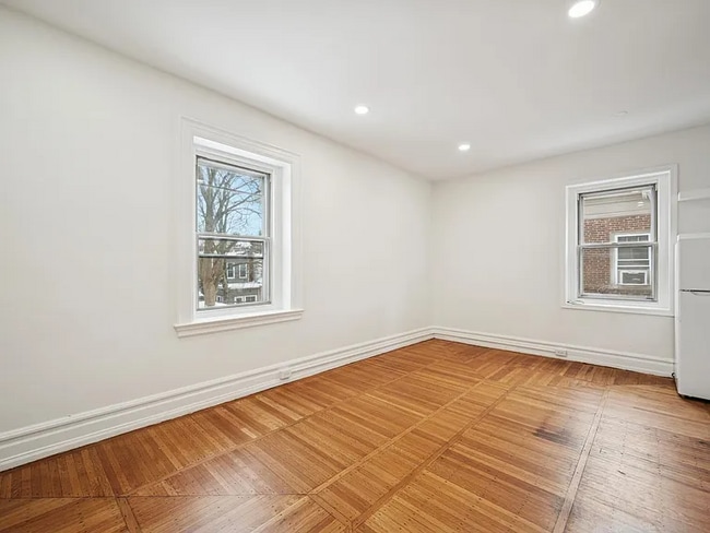 236 Harvey St in Philadelphia, PA - Foto de edificio - Building Photo