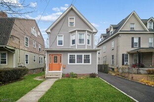 159 Valley Rd in Montclair, NJ - Building Photo