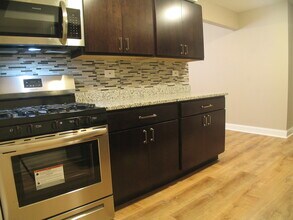 1124 Dunlop Ave-Unit -1B in Forest Park, IL - Building Photo - Building Photo