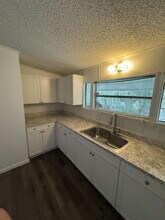 10839 Cozarts Chalet Dr in Gibsonton, FL - Building Photo - Building Photo