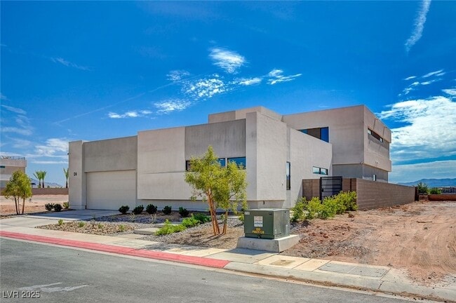 124 Still Shrs St in Henderson, NV - Building Photo - Building Photo