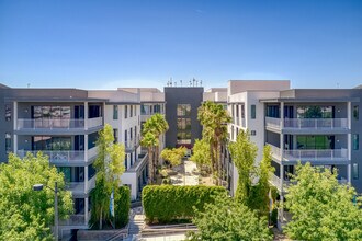 Echelon at Centennial Hills in Las Vegas, NV - Foto de edificio - Building Photo