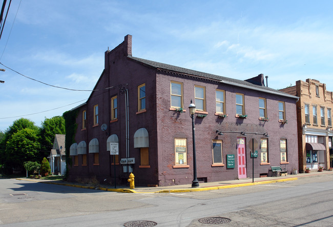 234 Bridge St in Beaver, PA - Building Photo - Building Photo