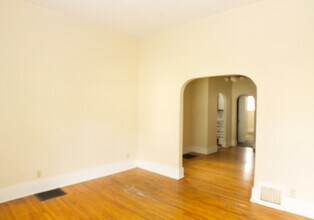 1629 Washington St in Lincoln, NE - Building Photo - Building Photo