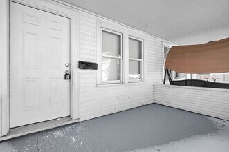 1521-1523-1523 Republic Ave in Columbus, OH - Foto de edificio - Building Photo