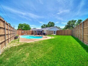 1121 Bass Dr in Plano, TX - Building Photo - Building Photo