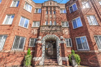 Charlesgate in Seattle, WA - Foto de edificio - Building Photo