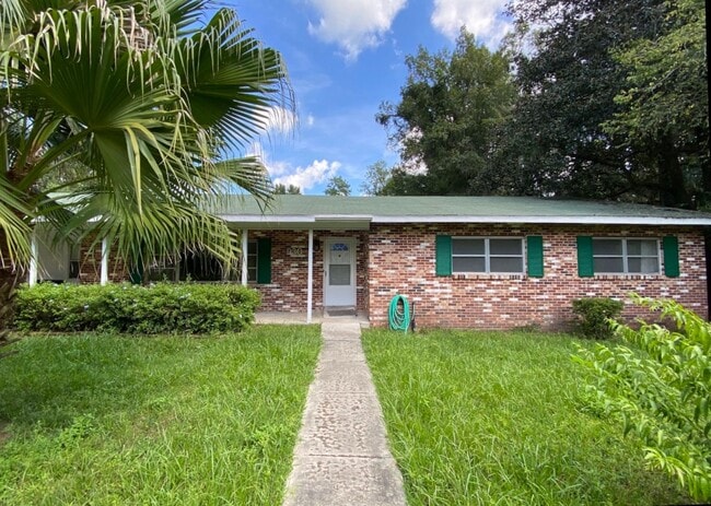 property at 930 NW 36th Ave