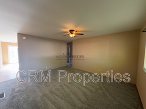 2400 Balmoral Blvd in Kokomo, IN - Building Photo - Building Photo