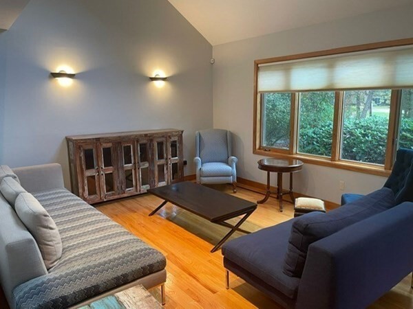 3 Ashley Cir in Franklin, MA - Foto de edificio - Building Photo