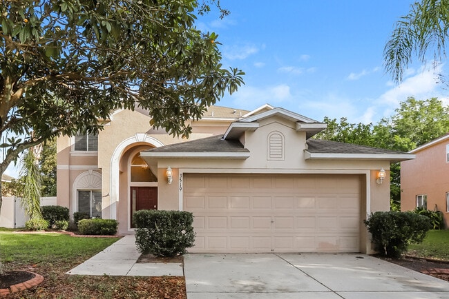 property at 3519 Pine Top Dr