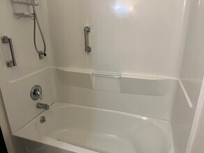 206 Country Cir in Morton, PA - Building Photo - Building Photo