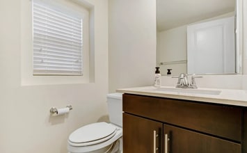 1205 Calle Seabass in San Diego, CA - Building Photo - Building Photo