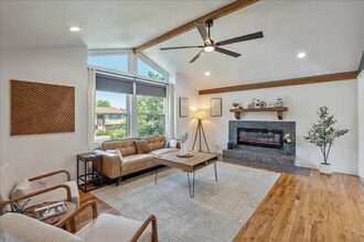 832 N Morton Dr in Salt Lake City, UT - Foto de edificio - Building Photo