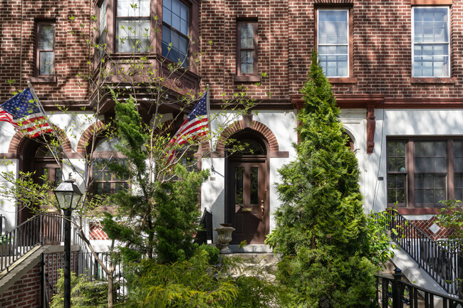 563 3Rd Street in Brooklyn, NY - Foto de edificio - Building Photo