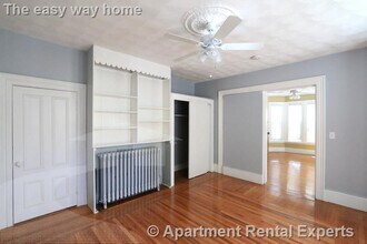 58 Vinal Ave in Somerville, MA - Building Photo - Building Photo