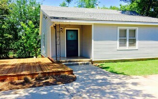 617 NW 35th St in Oklahoma City, OK - Building Photo